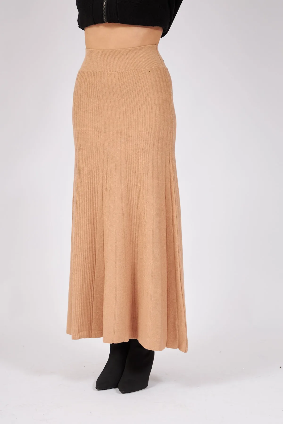 Camel Thick Corduroy Knit Skirt