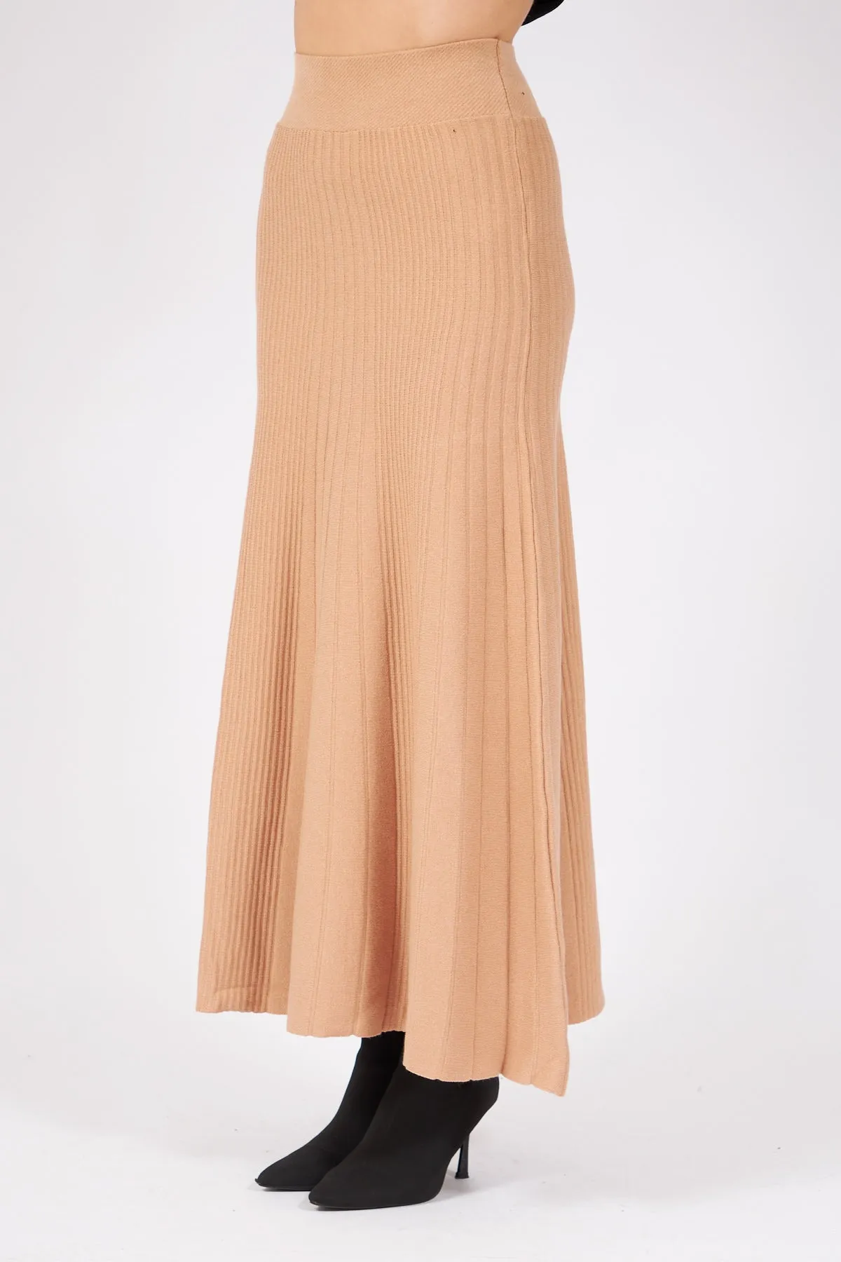 Camel Thick Corduroy Knit Skirt