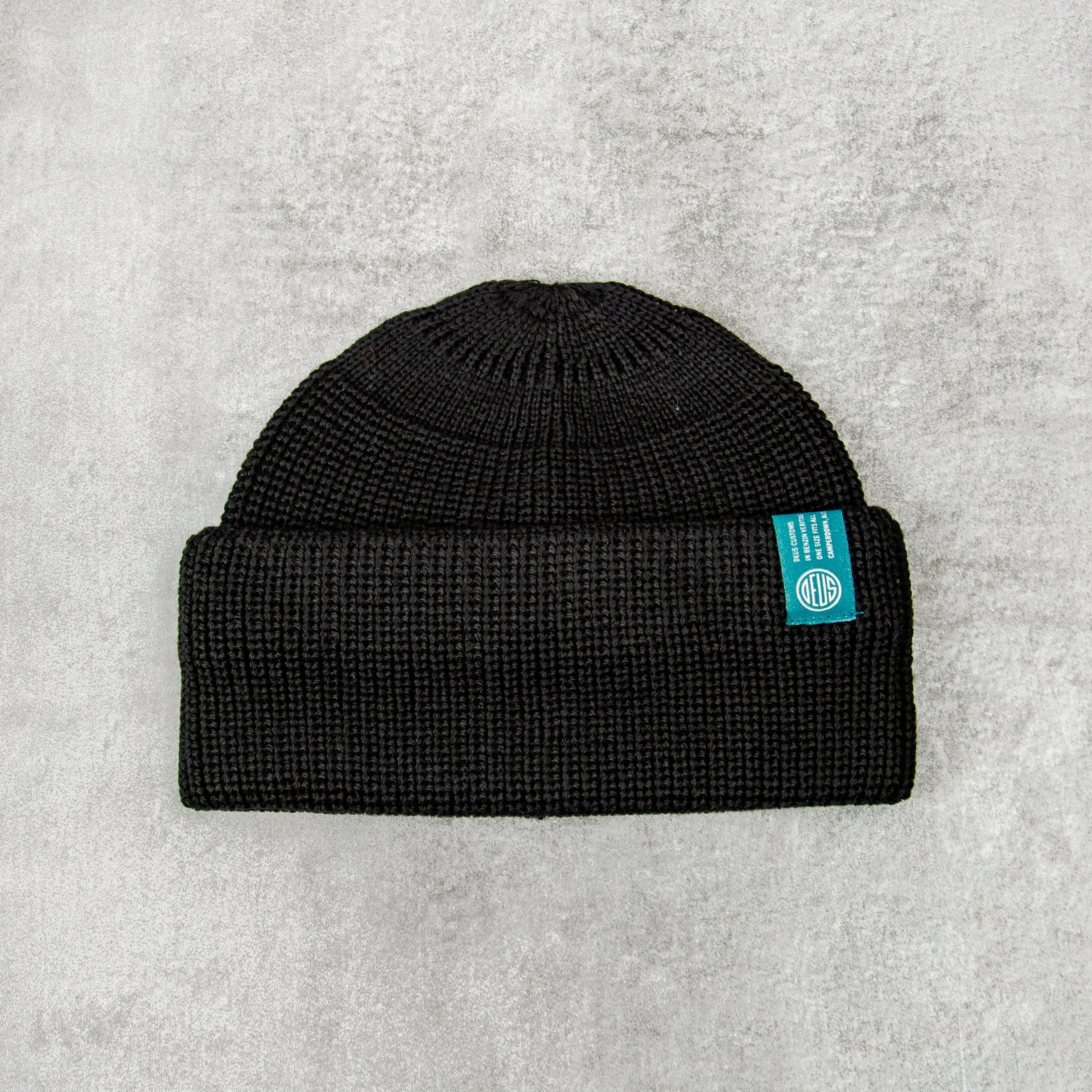 Deus ex Machina Deck Pill Beanie - Black