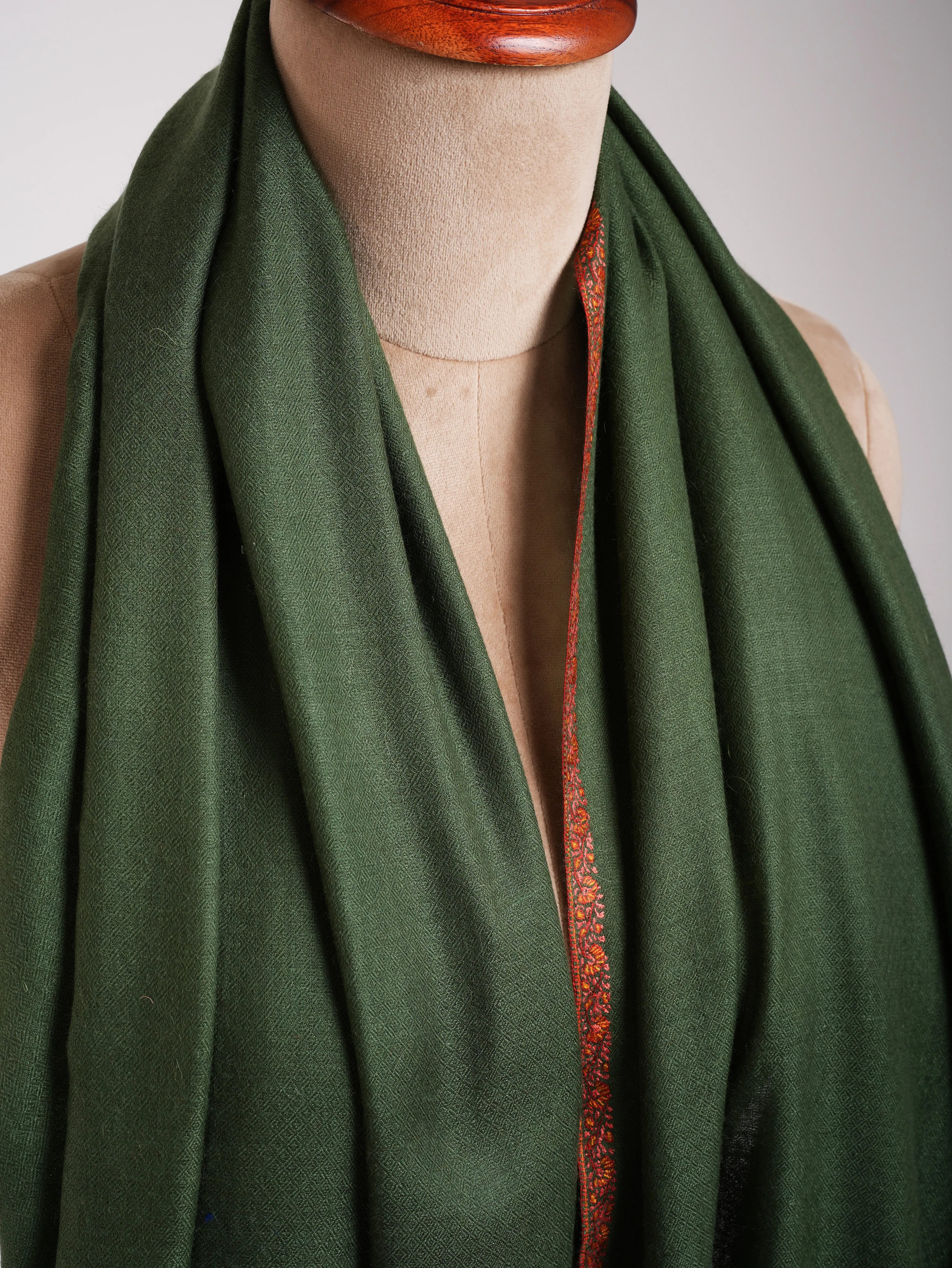 Green Bail Dar Sozni Embroidered  Kashmiri Pashmina Shawl