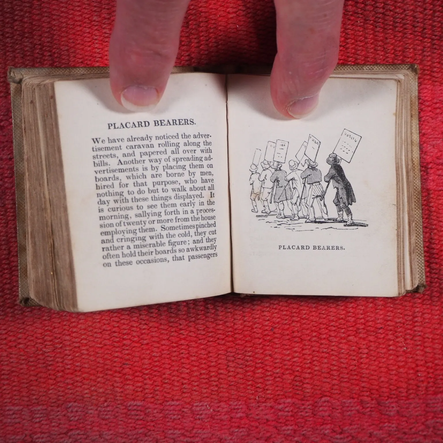 London Sights for Little Folks. >>CURIOUS MINIATURE LONDON JUVENILIA<< Publication Date: 1838 CONDITION: GOOD