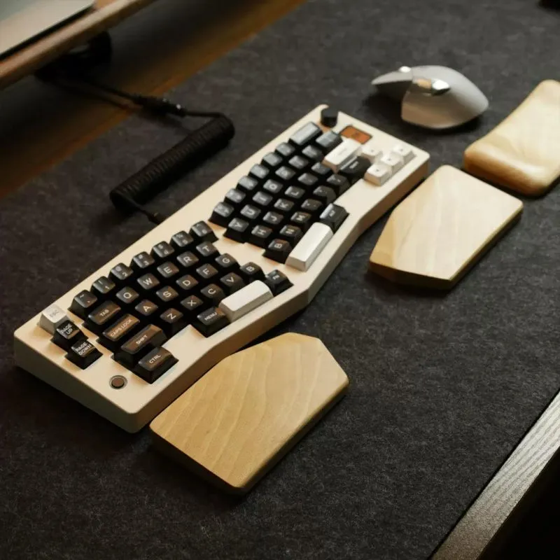 Split Palm Rest Support for Mechanical Keyboards