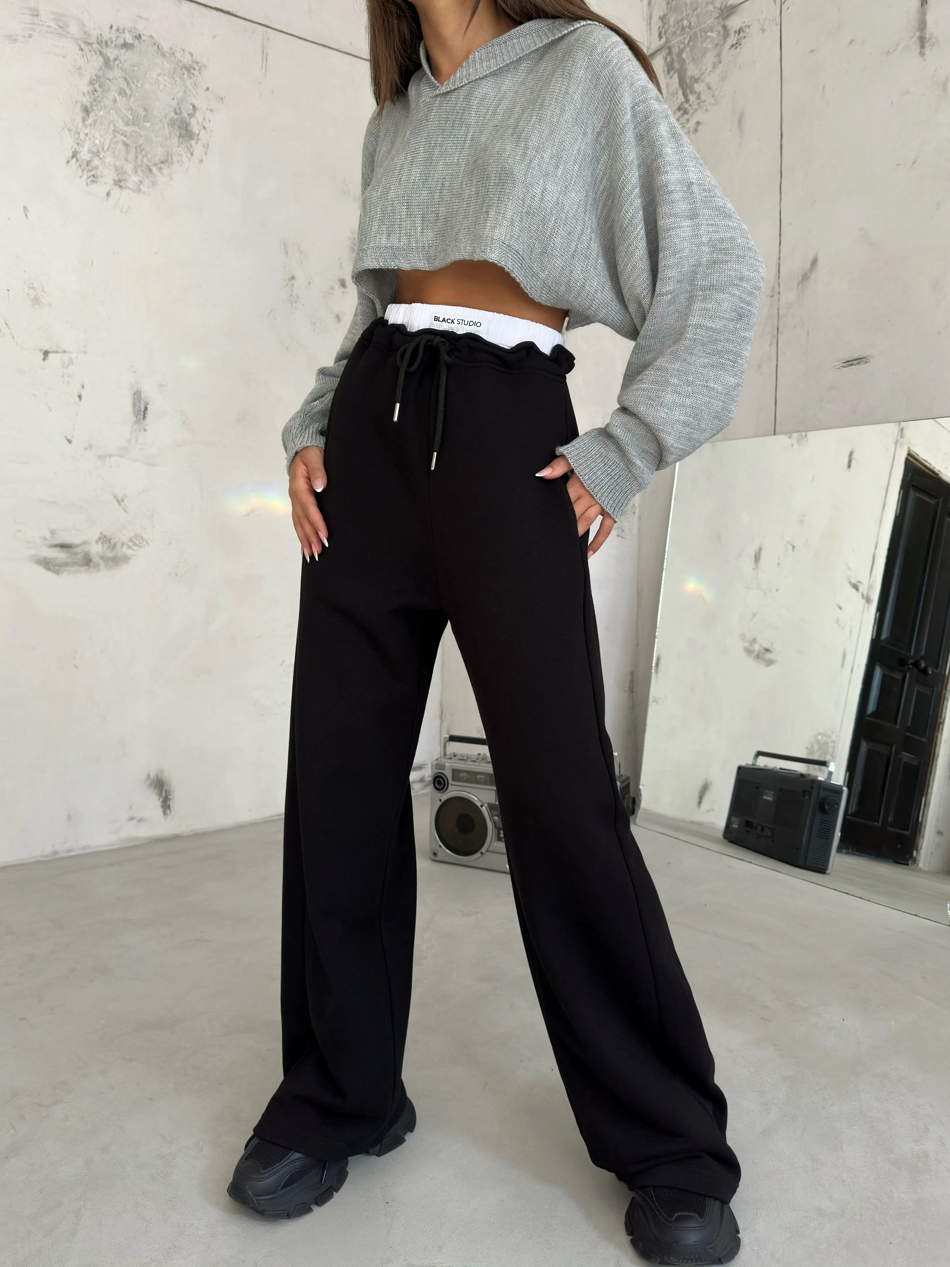 Stitch Detail Wide Leg Sweatpants